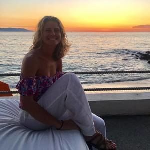 Meet your Posher, Paxton